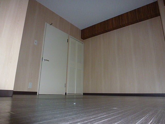 ２階洋室